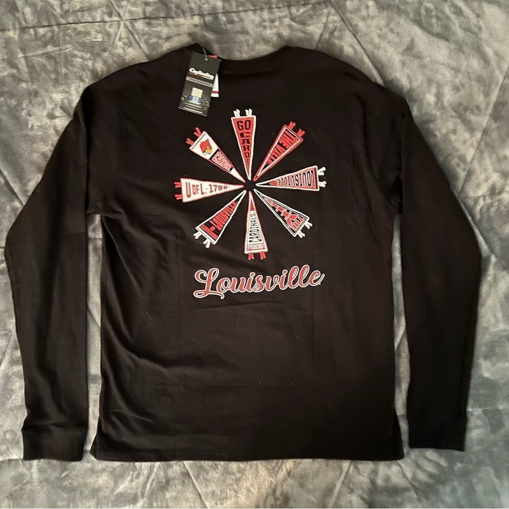 Louisville Cardinals Long Sleeve T shirt size XL